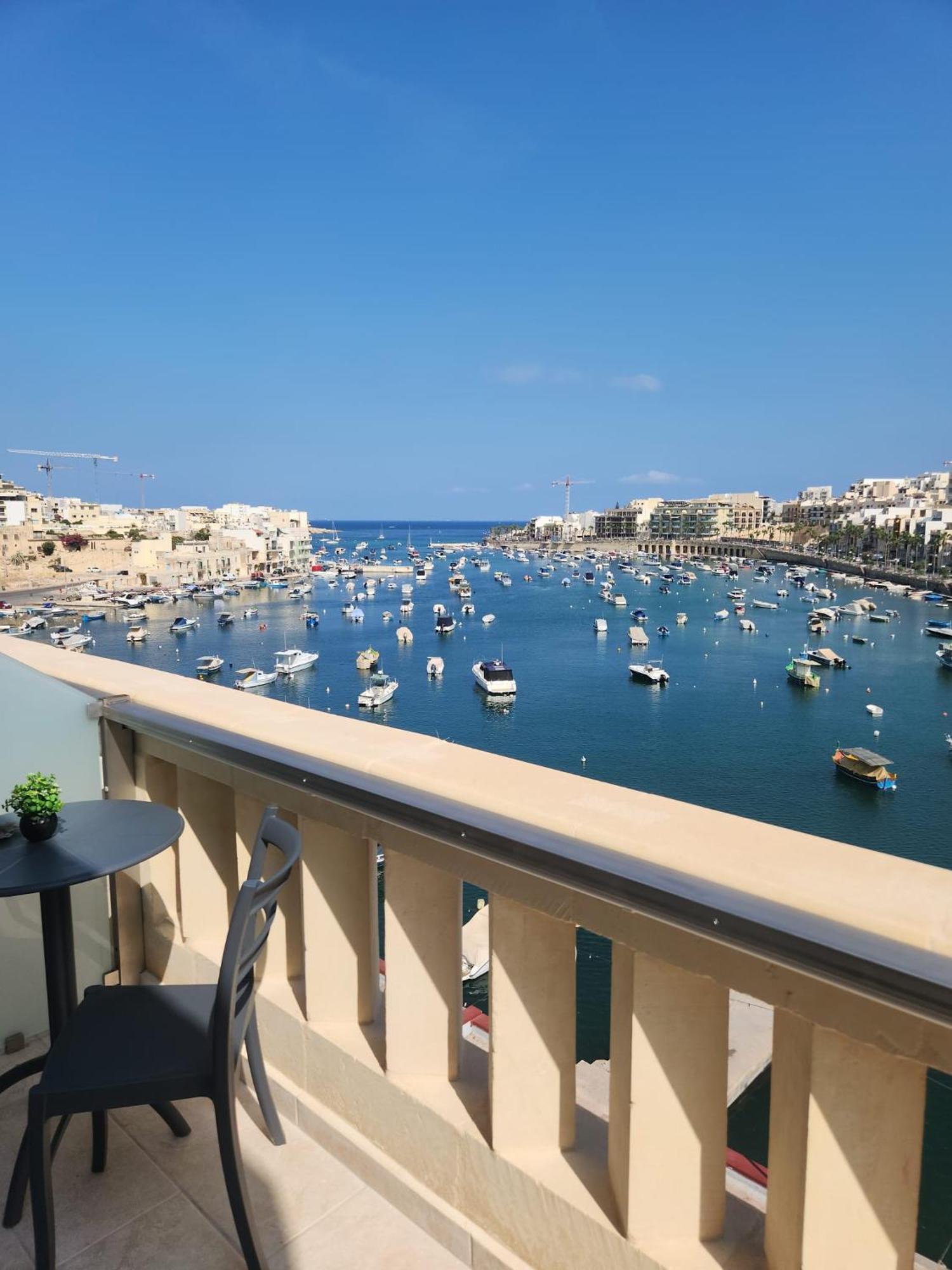Casa Rosanna Malta B&B Adults Only 16 Plus Марсаскала Екстериор снимка