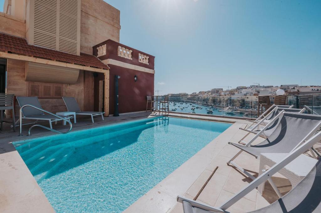 Casa Rosanna Malta B&B Adults Only 16 Plus Марсаскала Екстериор снимка
